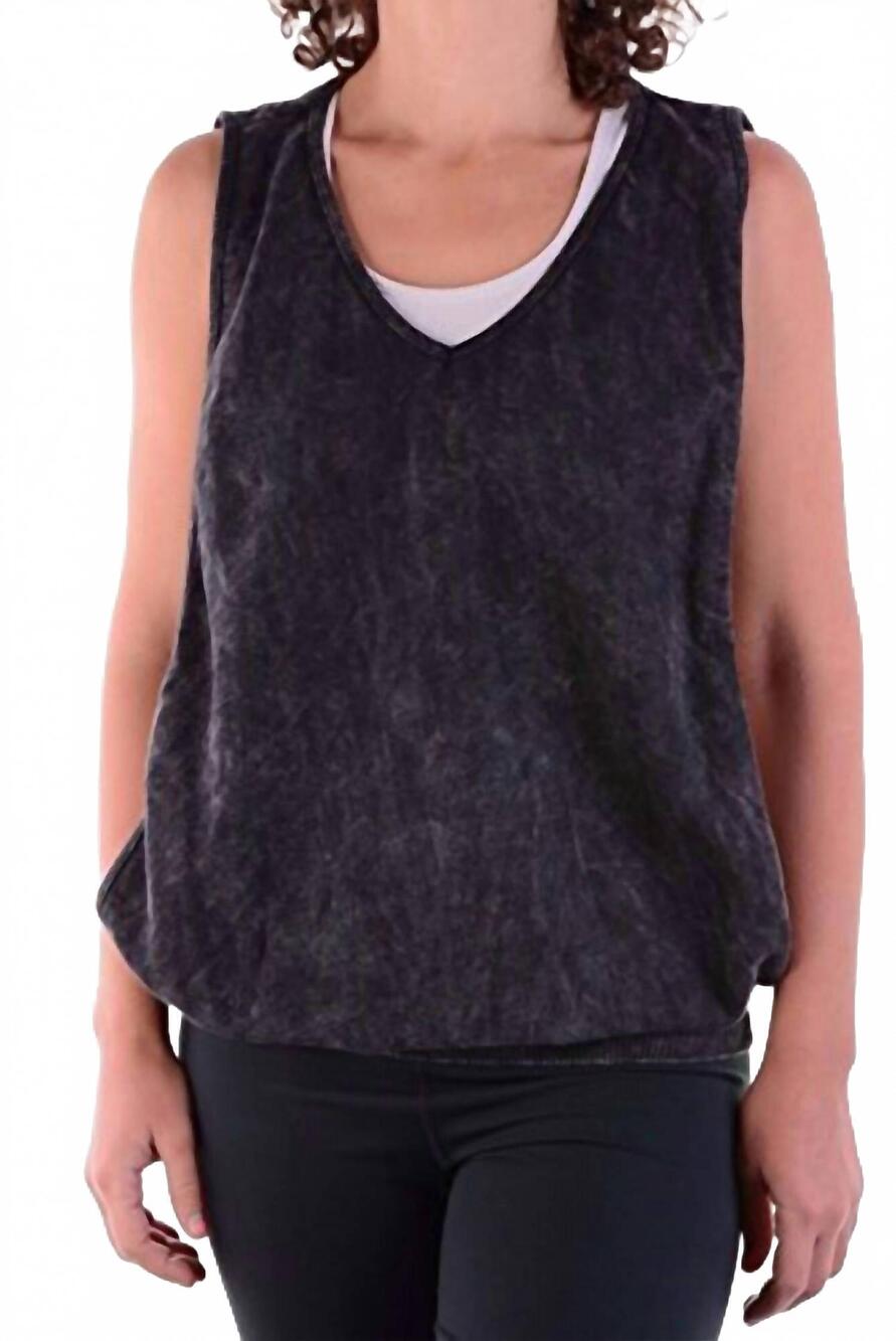 NEW MIKEN flow garment wash sweatshirt in black